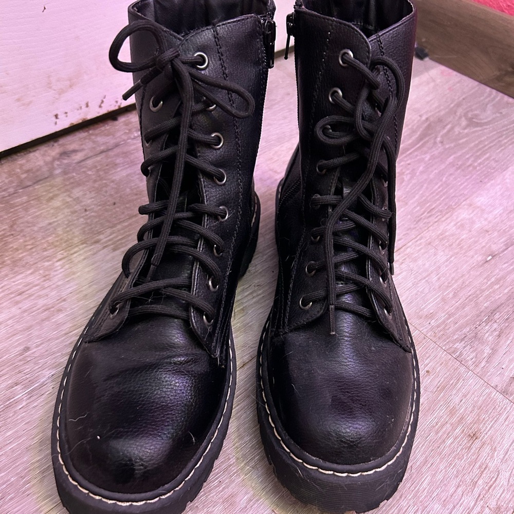 High top platform black boots (DSW)